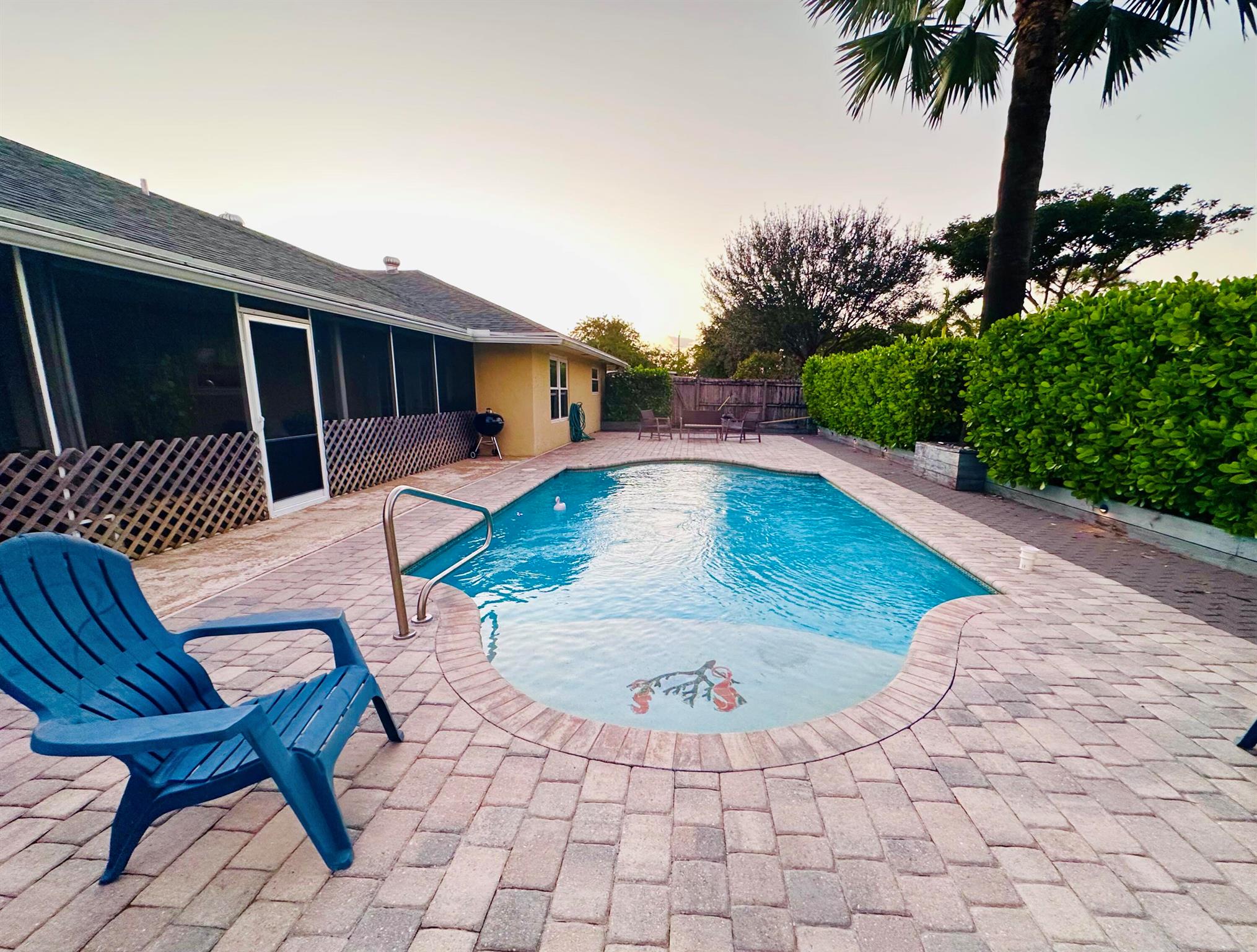 PALM BEACH FARMS CO 7 - Residential Lease