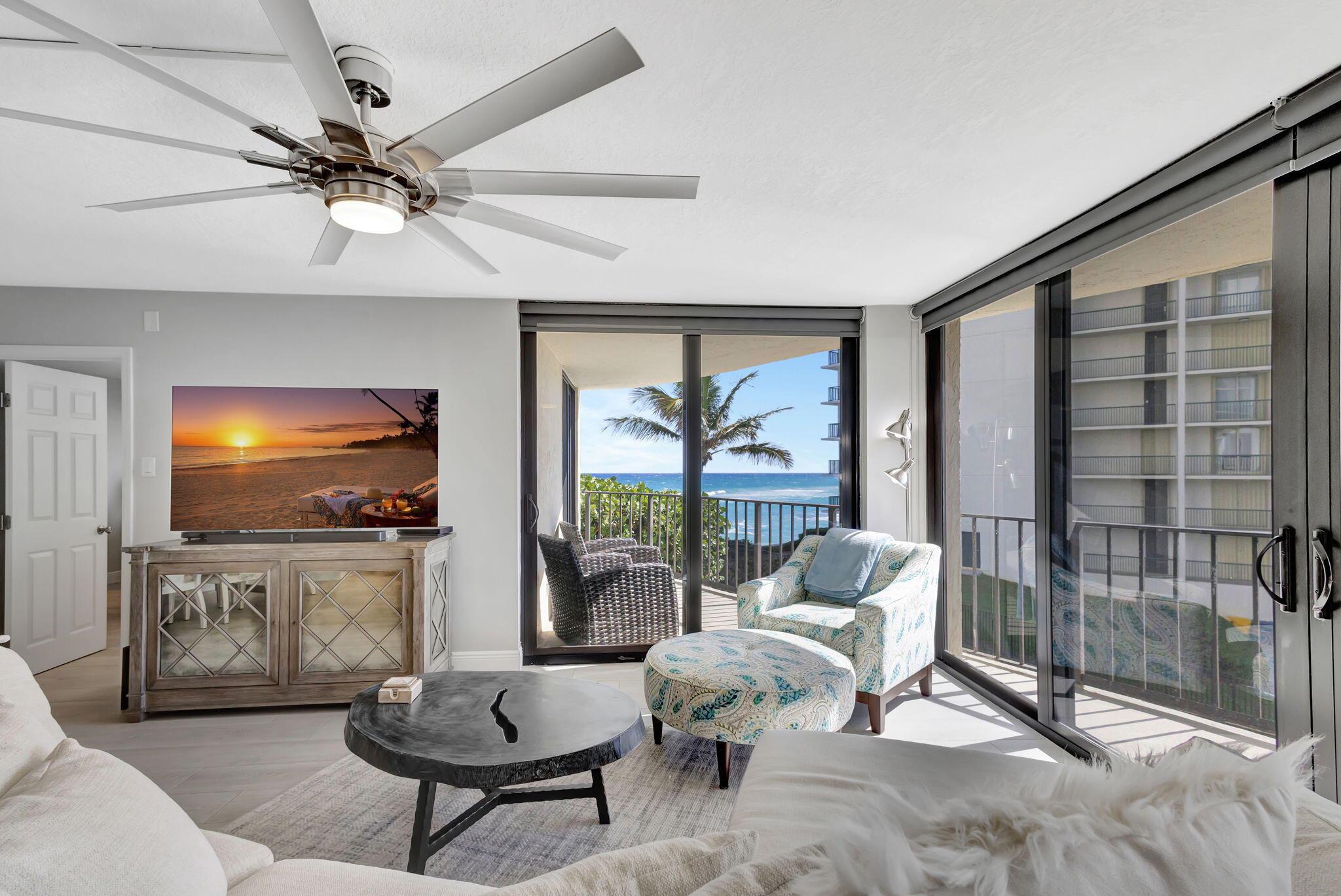 CONNEMARA COND - Residential