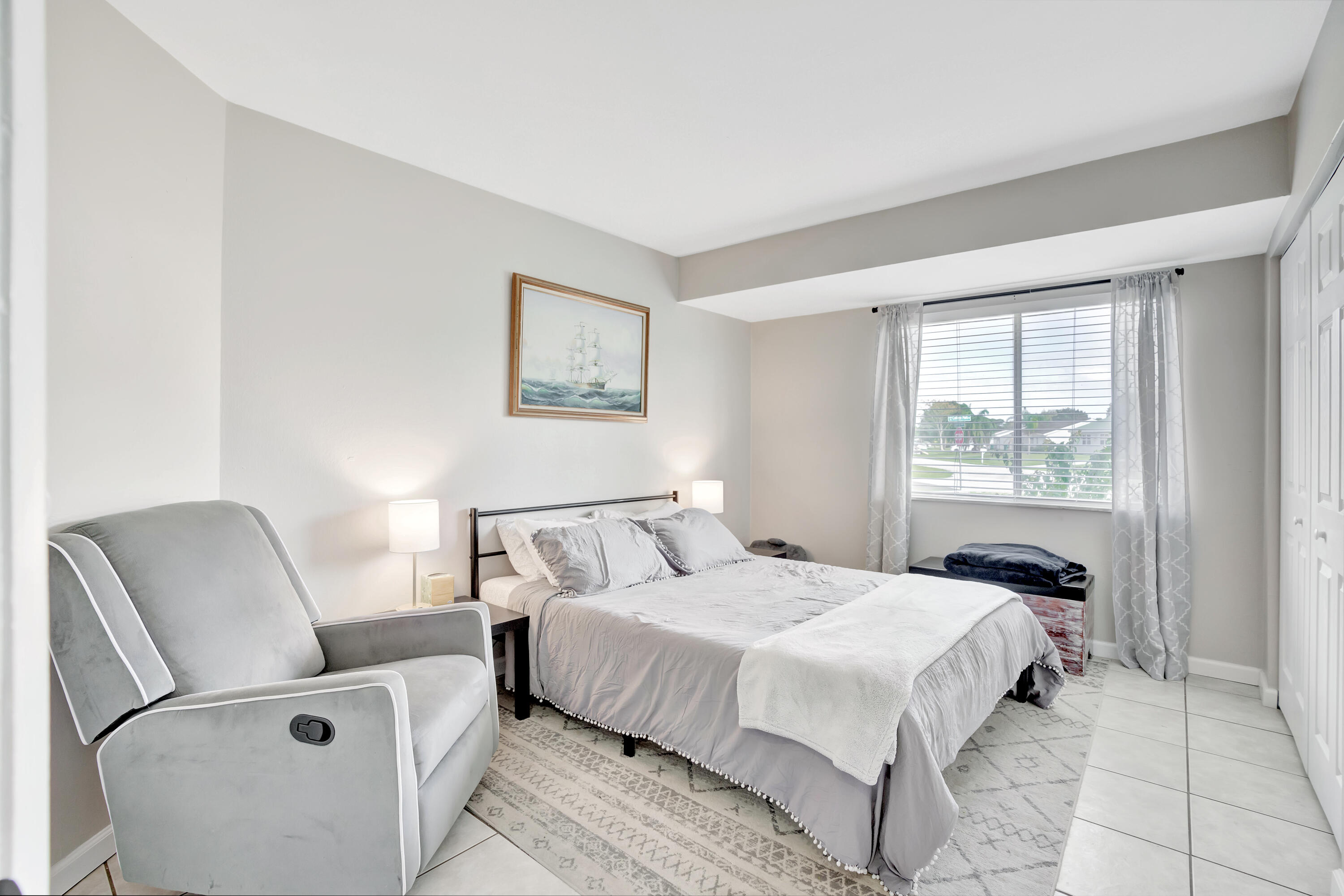 Windmill Pointe - Residential