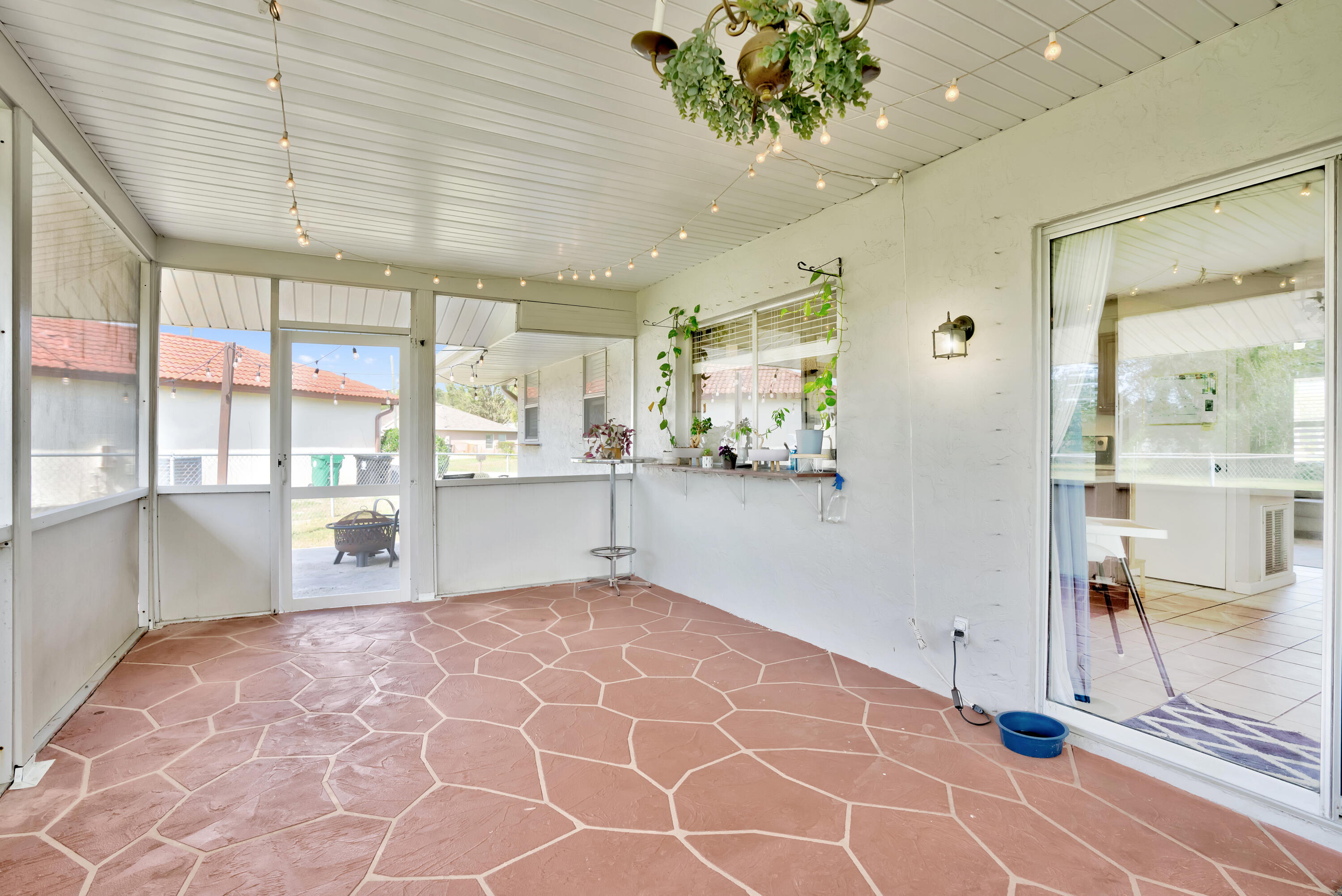 Windmill Pointe - Residential