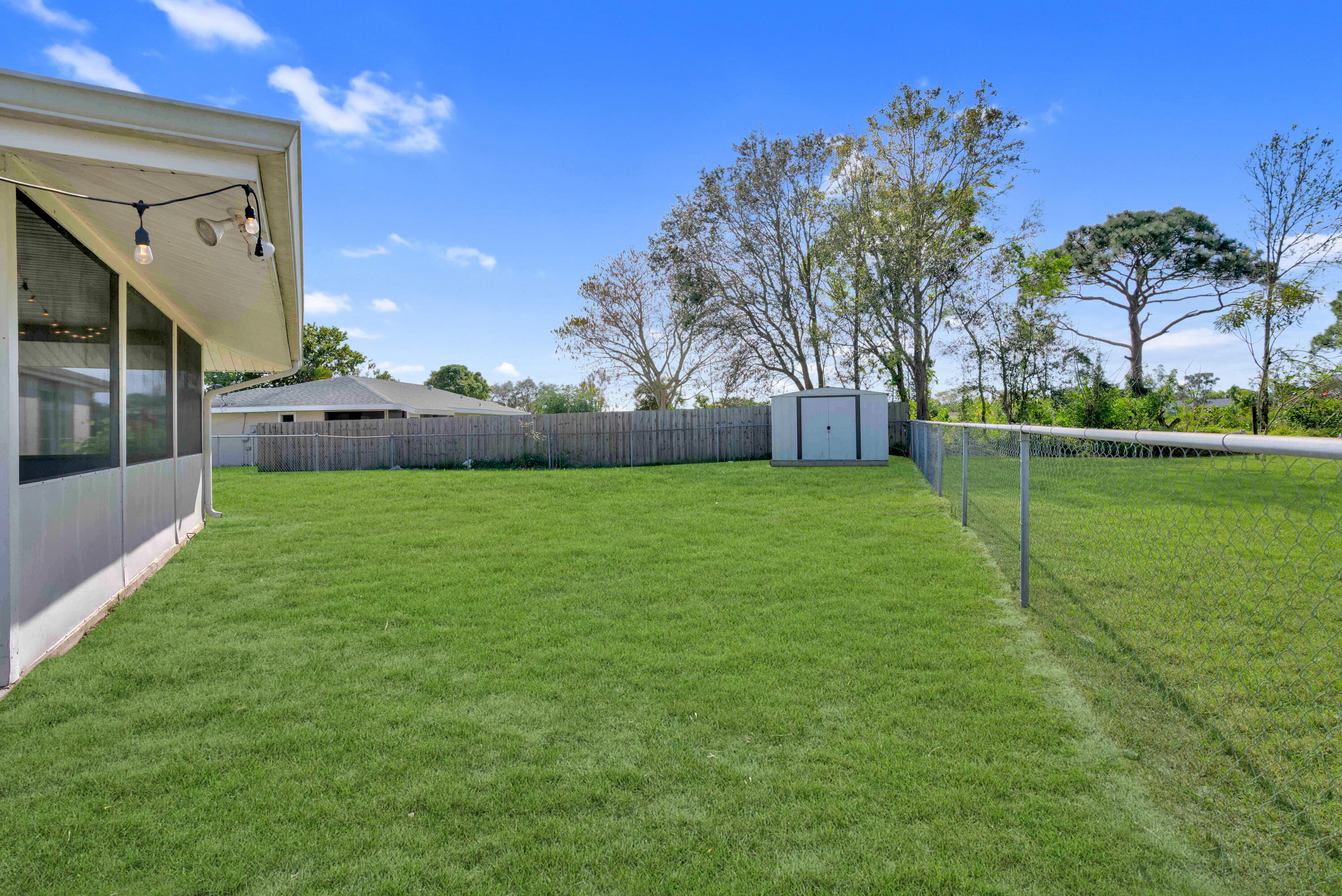 Windmill Pointe - Residential