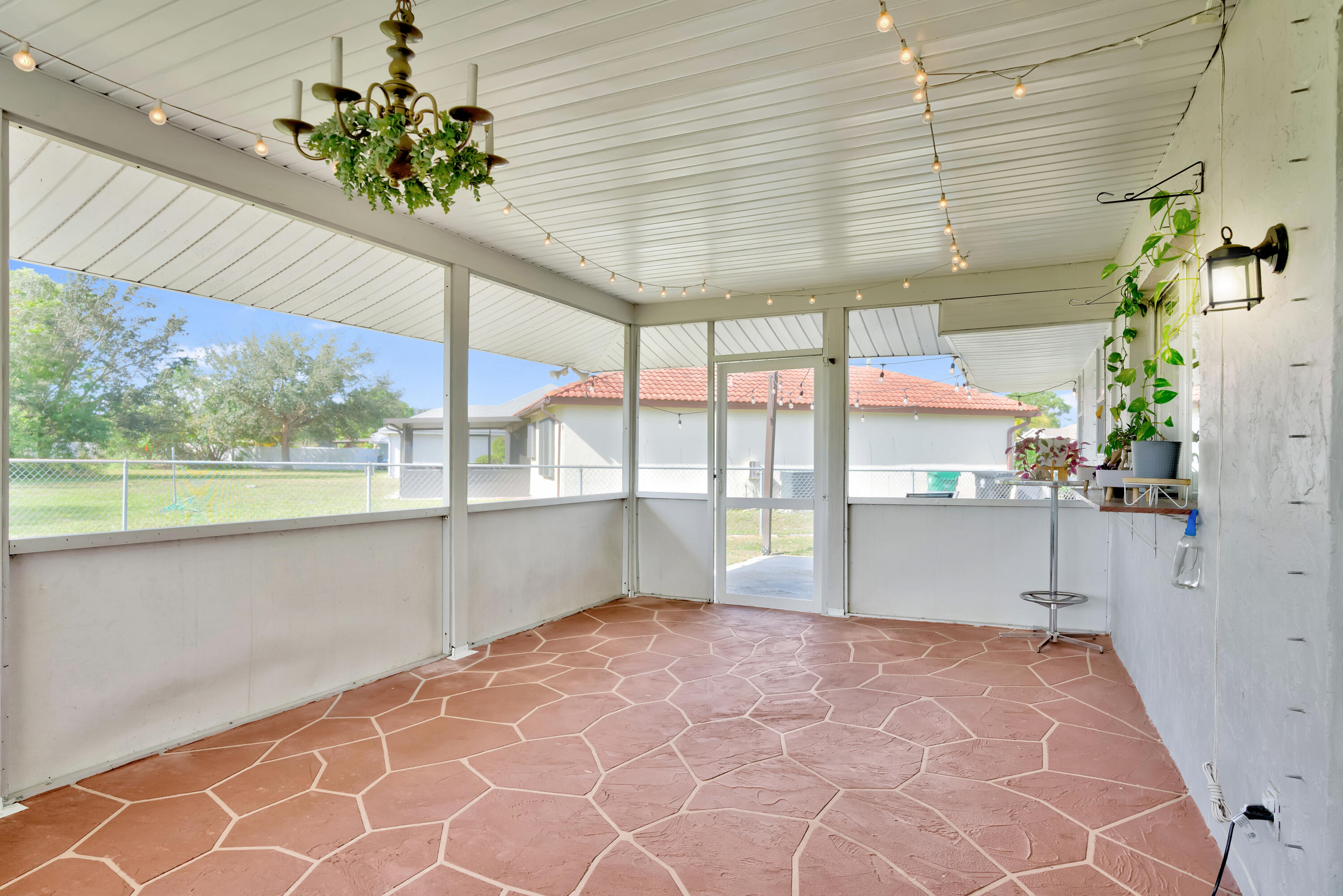 Windmill Pointe - Residential