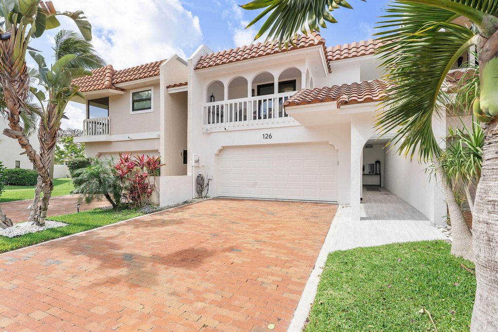 Photo of 126 Harbor Circle, Delray Beach, FL 33483 (MLS # B26010312)