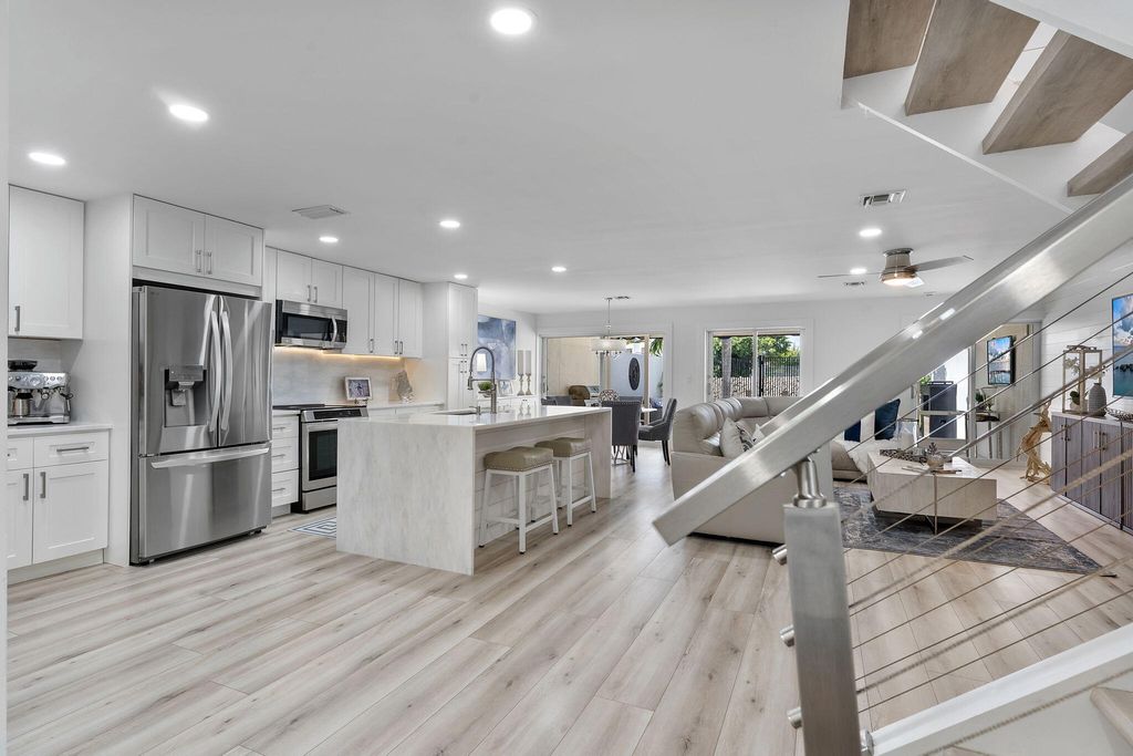 Photo of 126 Harbor Circle, Delray Beach, FL 33483 (MLS # B26010312)