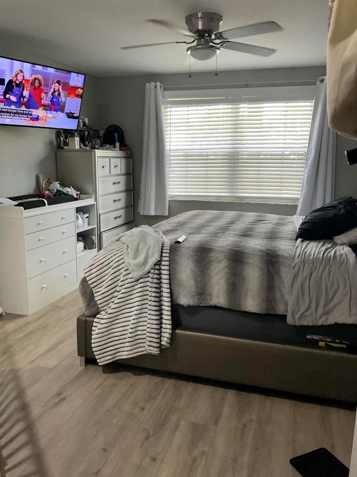 MIDPORT PLACE I, A CONDOM - Residential