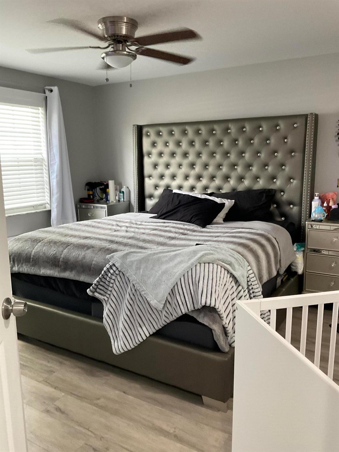 MIDPORT PLACE I, A CONDOM - Residential