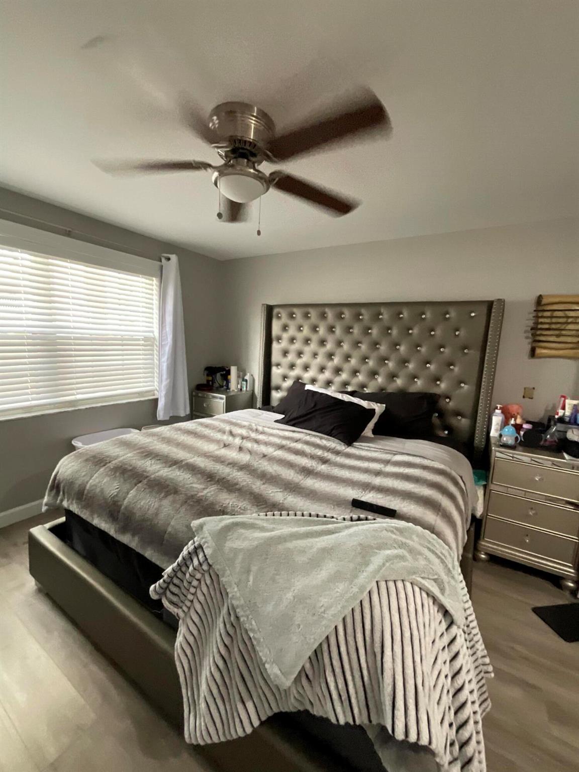 MIDPORT PLACE I, A CONDOM - Residential