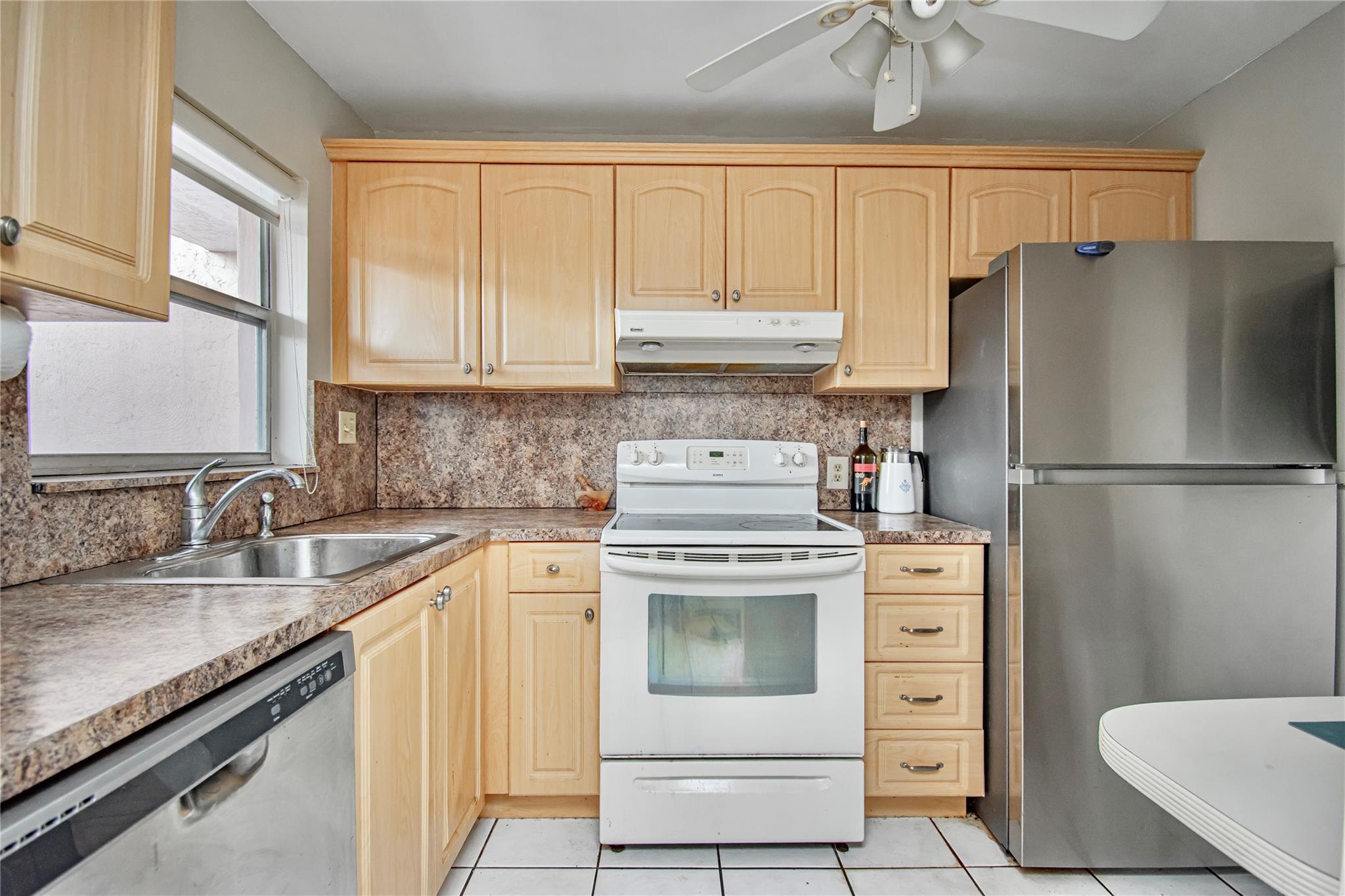 Sunrise Lakes Phase 3 - Residential