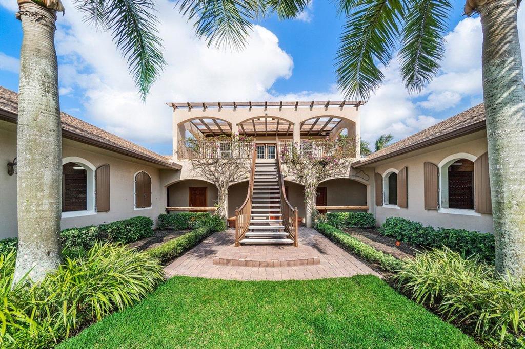 PALM BEACH POINT EAST - Residential