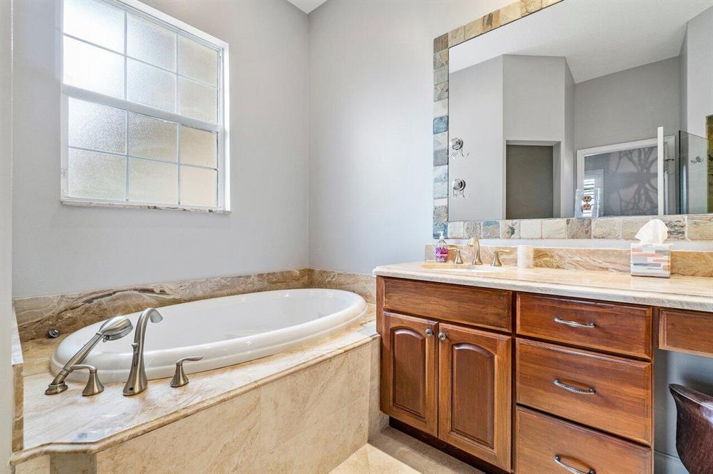 PALM BEACH POINT EAST - Residential