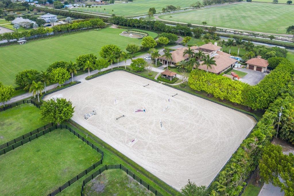 PALM BEACH POINT EAST - Residential