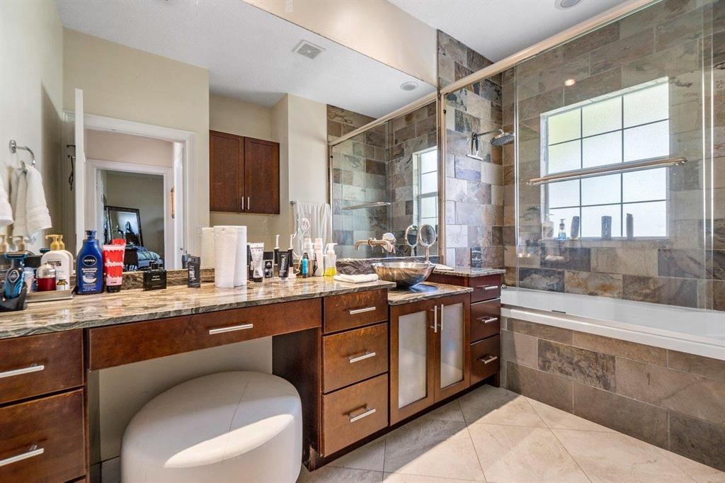 PALM BEACH POINT EAST - Residential