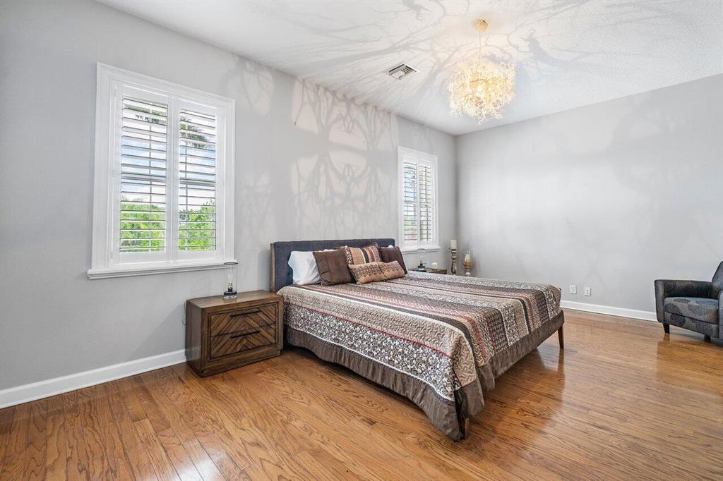 PALM BEACH POINT EAST - Residential