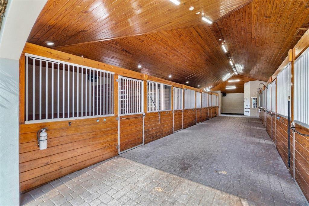 PALM BEACH POINT EAST - Residential