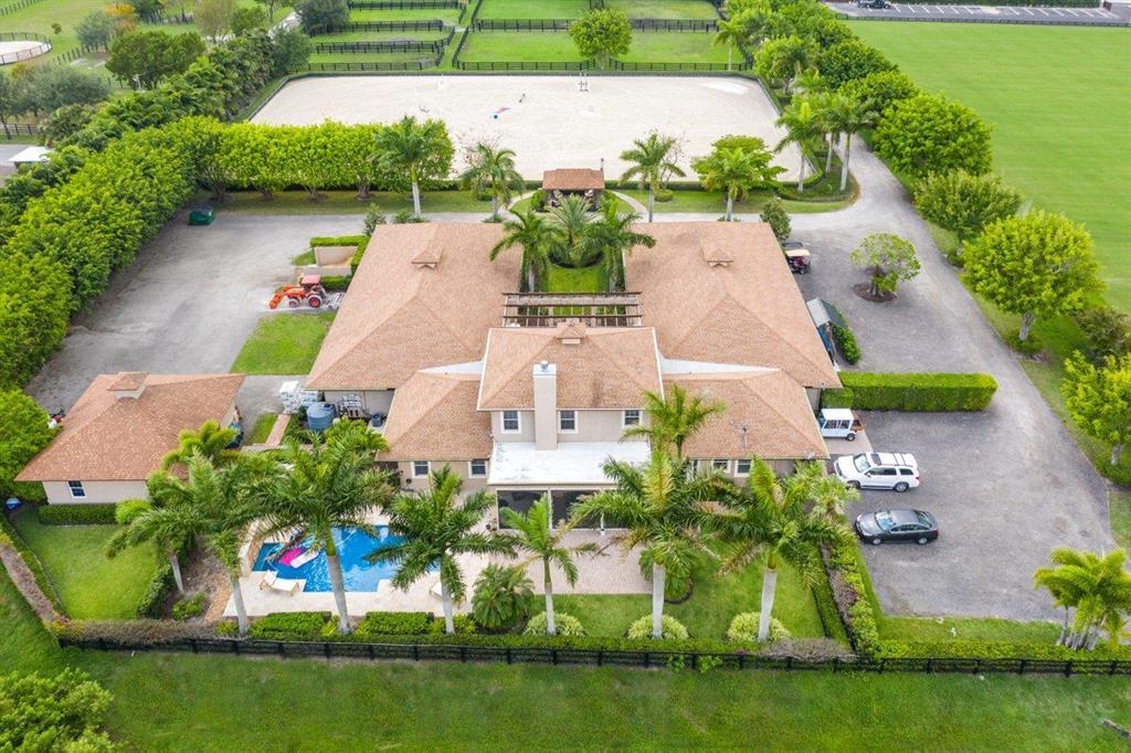 PALM BEACH POINT EAST - Residential