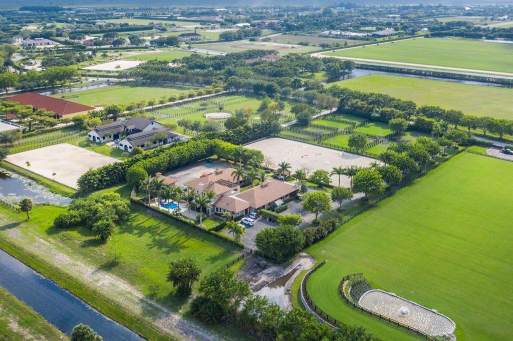 PALM BEACH POINT EAST - Residential