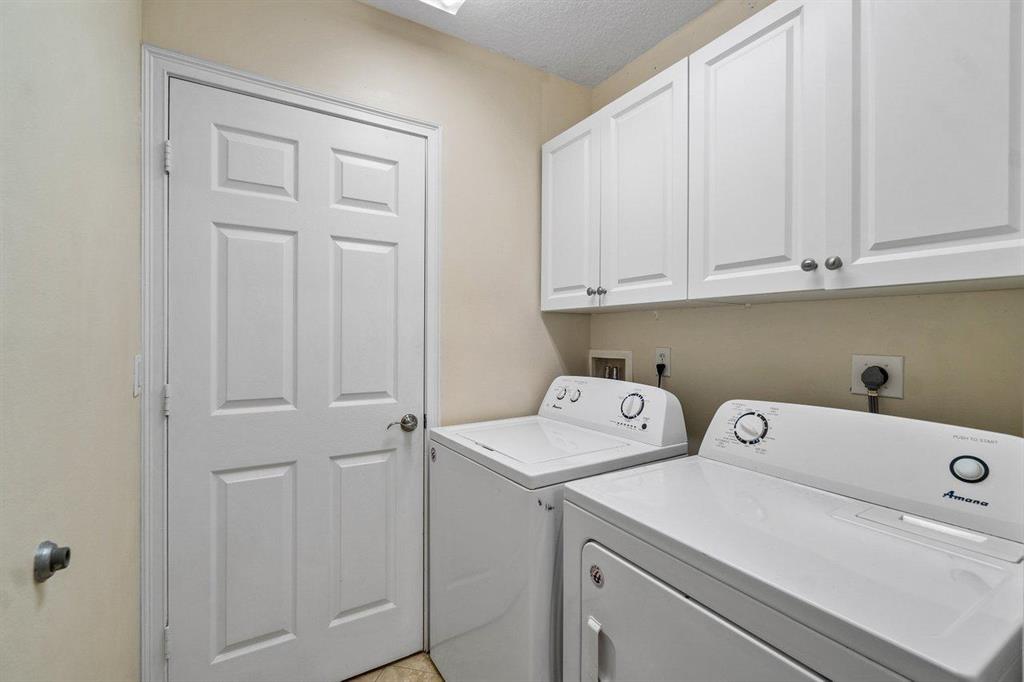 PALM BEACH POINT EAST - Residential