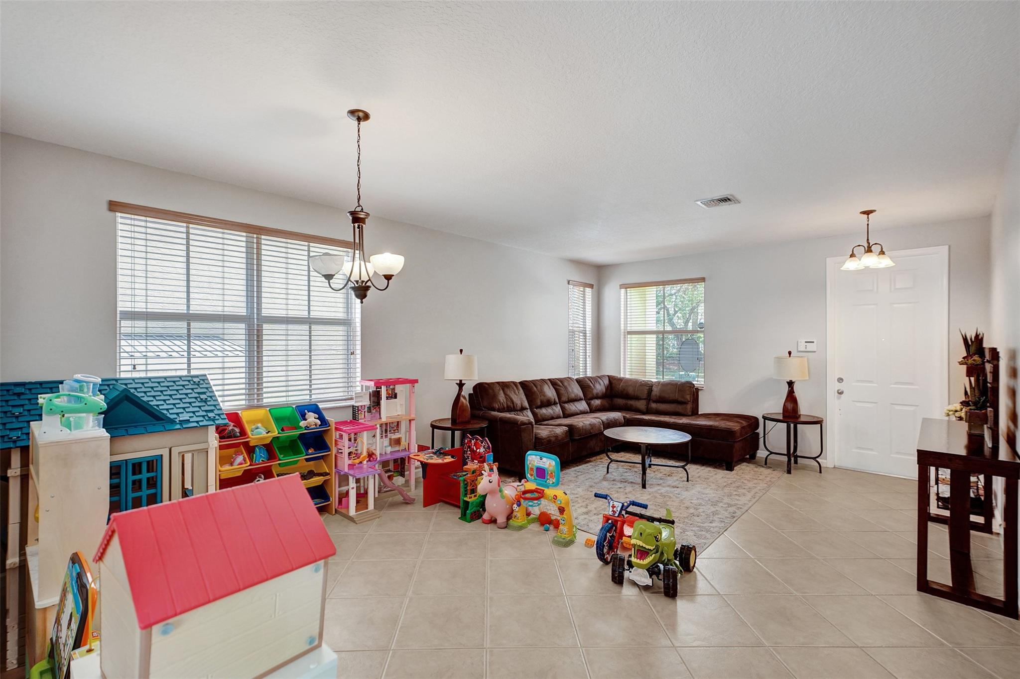 Riviera Isles III 172-36 - Residential