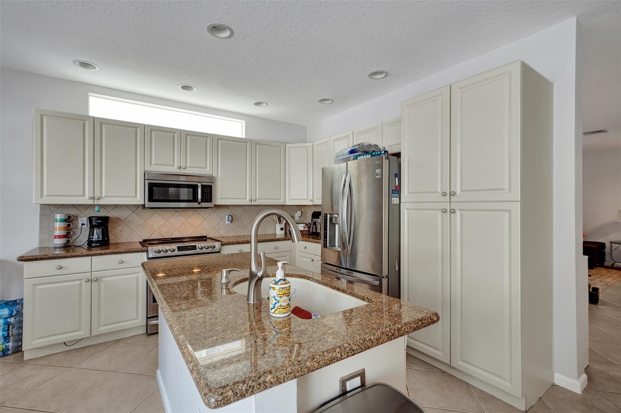 Riviera Isles III 172-36 - Residential