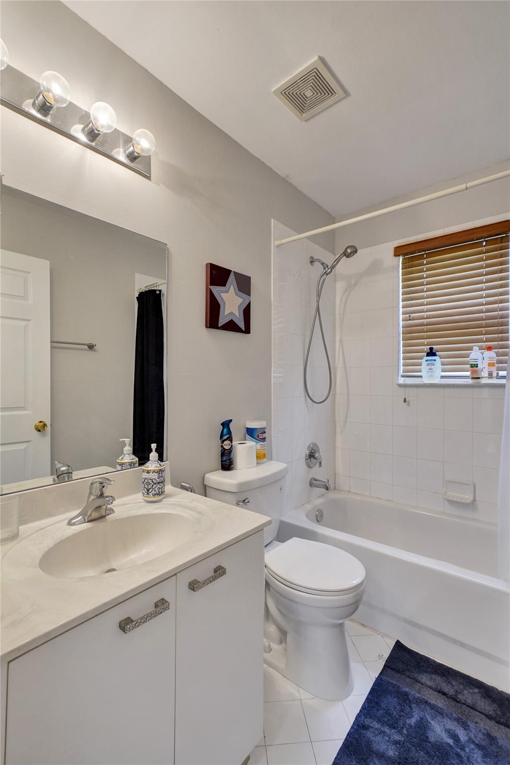 Riviera Isles III 172-36 - Residential