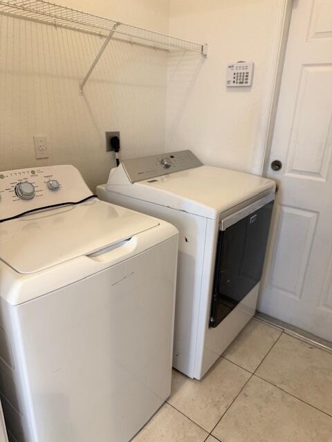 PORT ST LUCIE SECTION 41 - Residential Lease