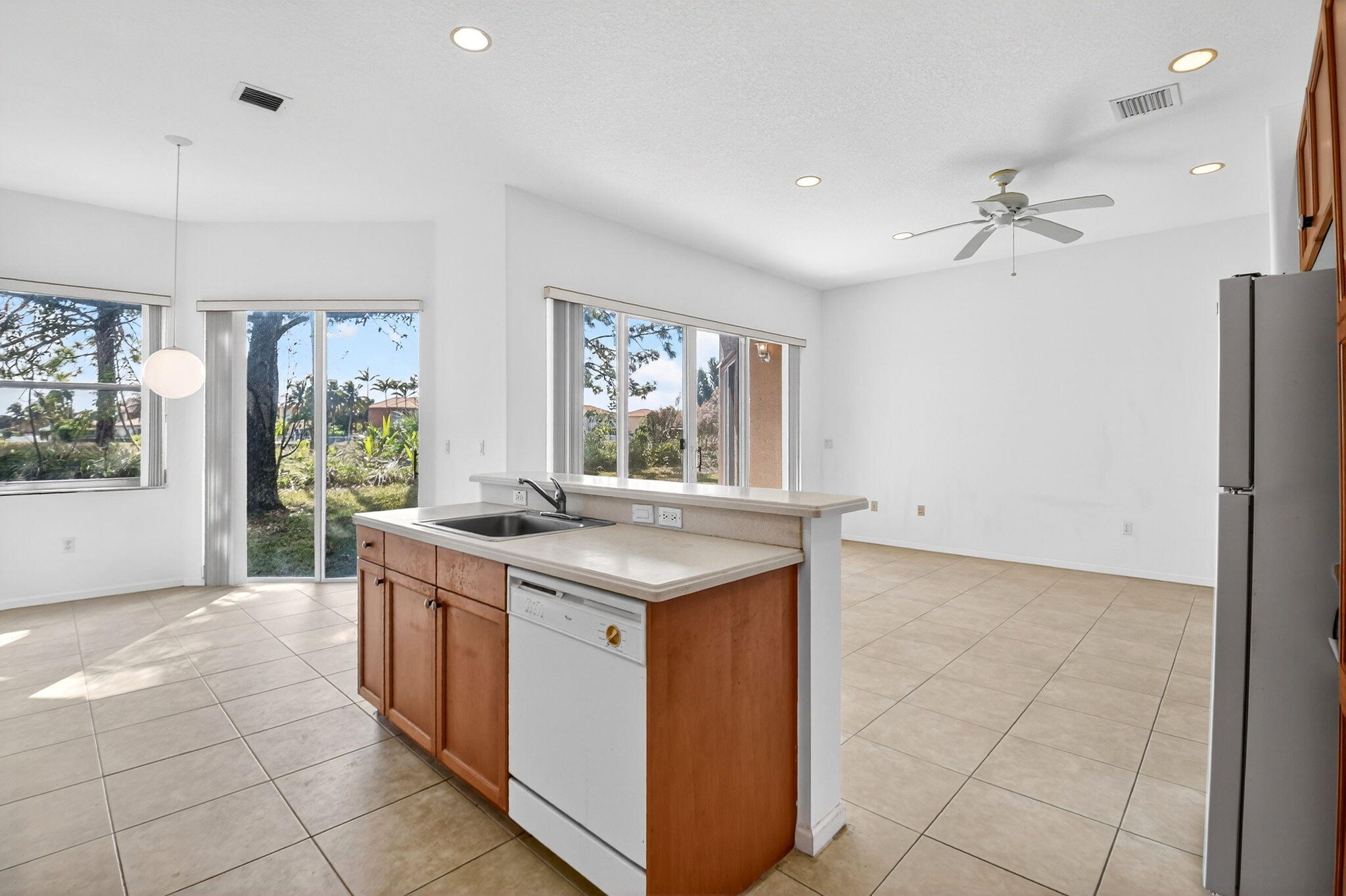 MADISON GREEN 1 PARS F, G AND I - Residential