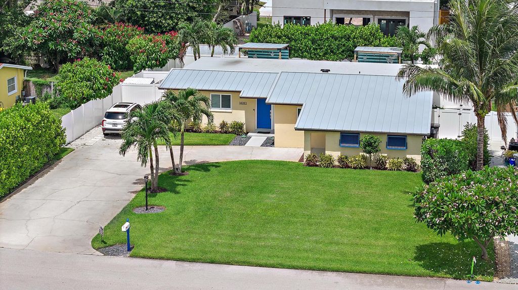 Photo of 14283 Joan Drive, Palm Beach Gardens, FL 33410 (MLS # R11099257)