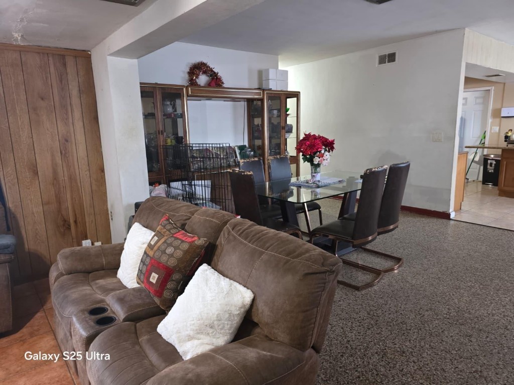 Almendares - Residential