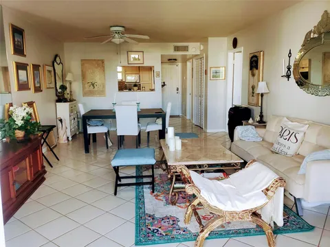 3570 S Ocean Boulevard Unit 311, South Palm Beach, FL MLS: F10454972