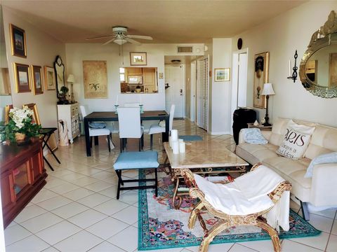 3570 S Ocean Boulevard 311 South Palm Beach FL 33480