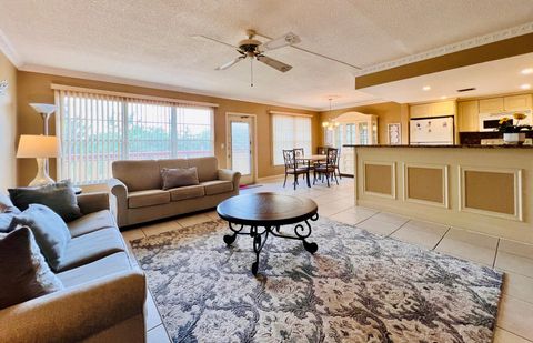 306 Wellington L West Palm Beach FL 33417