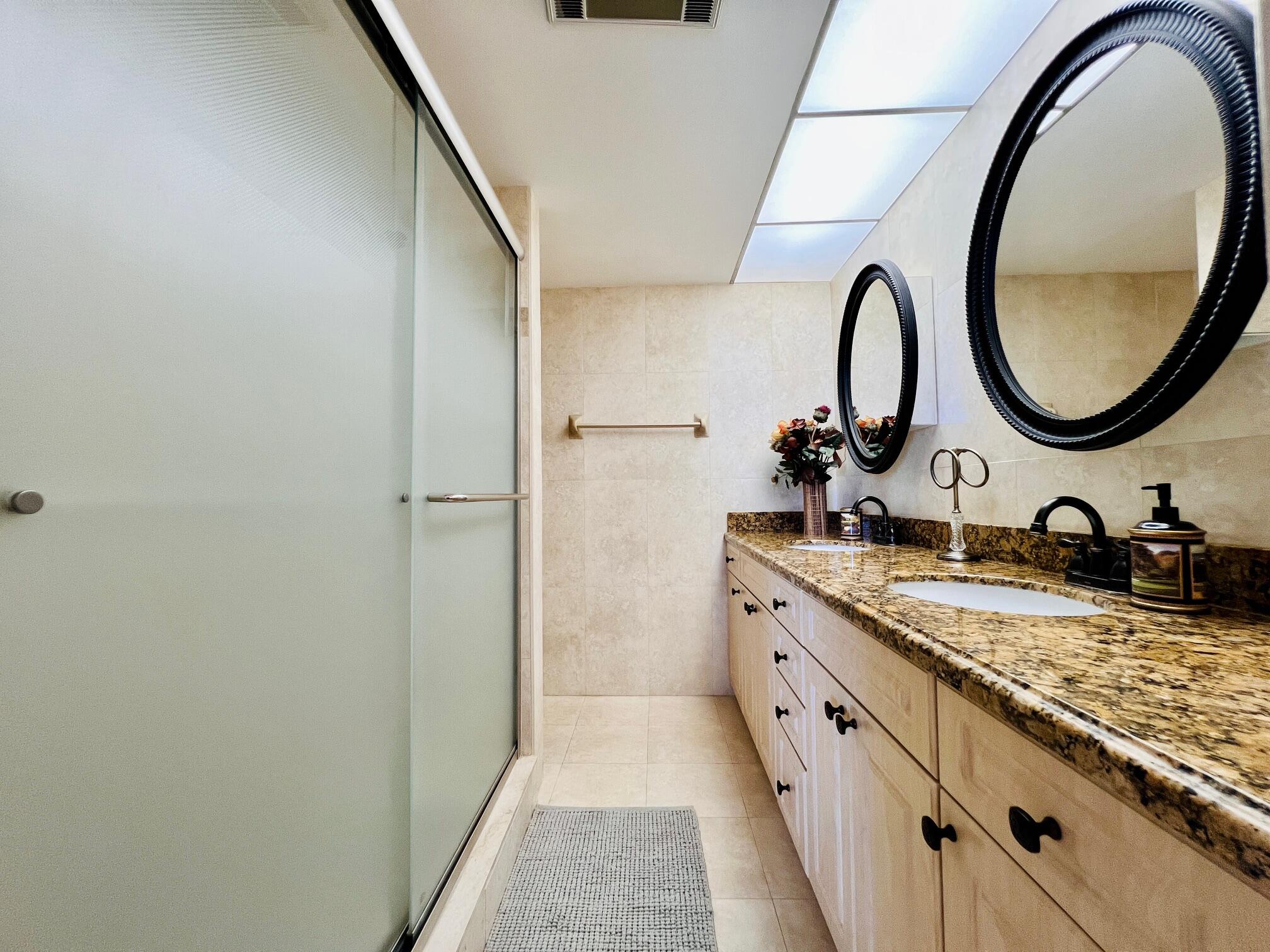 CENTURY VILLAGE - WELLINGTON CONDOS - Residential