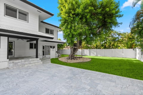 Tiny photo for 5100 NE 30TH Terrace, Lighthouse Point, FL 33064 (MLS # B26071146)