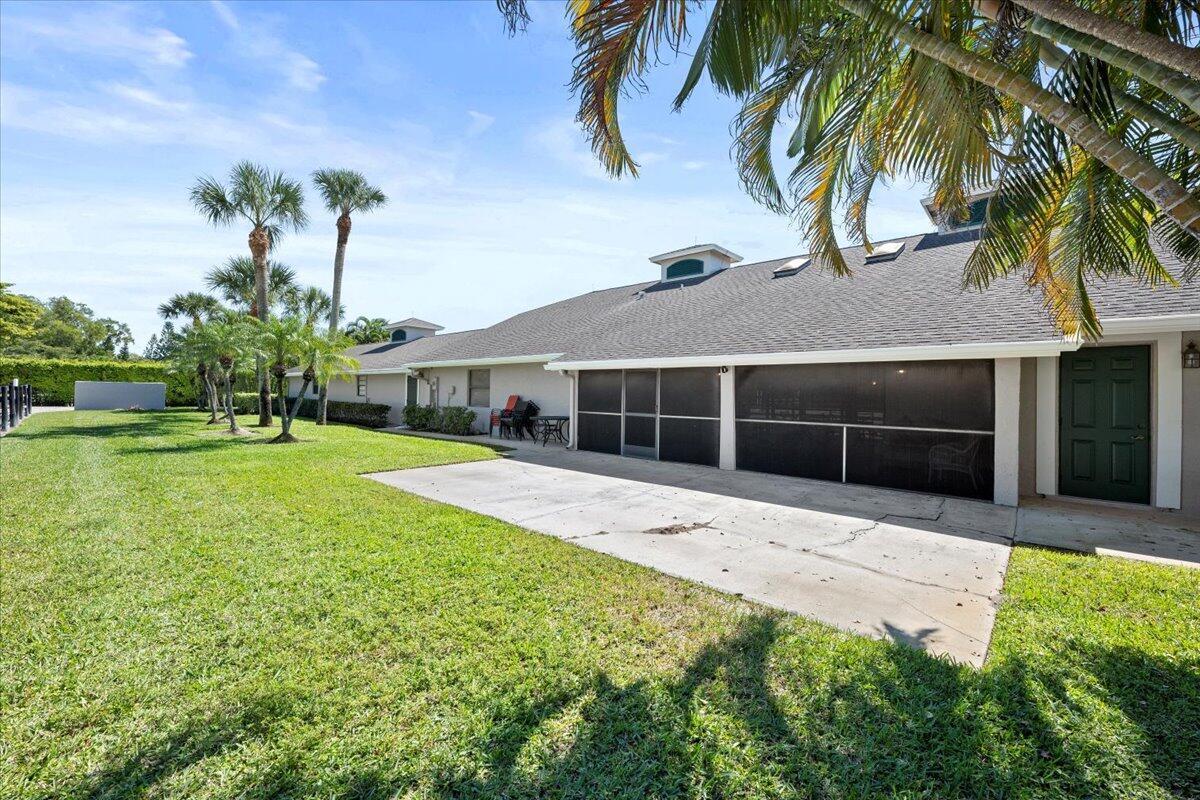 SADDLE TRAIL PARK OF WELL - Residential