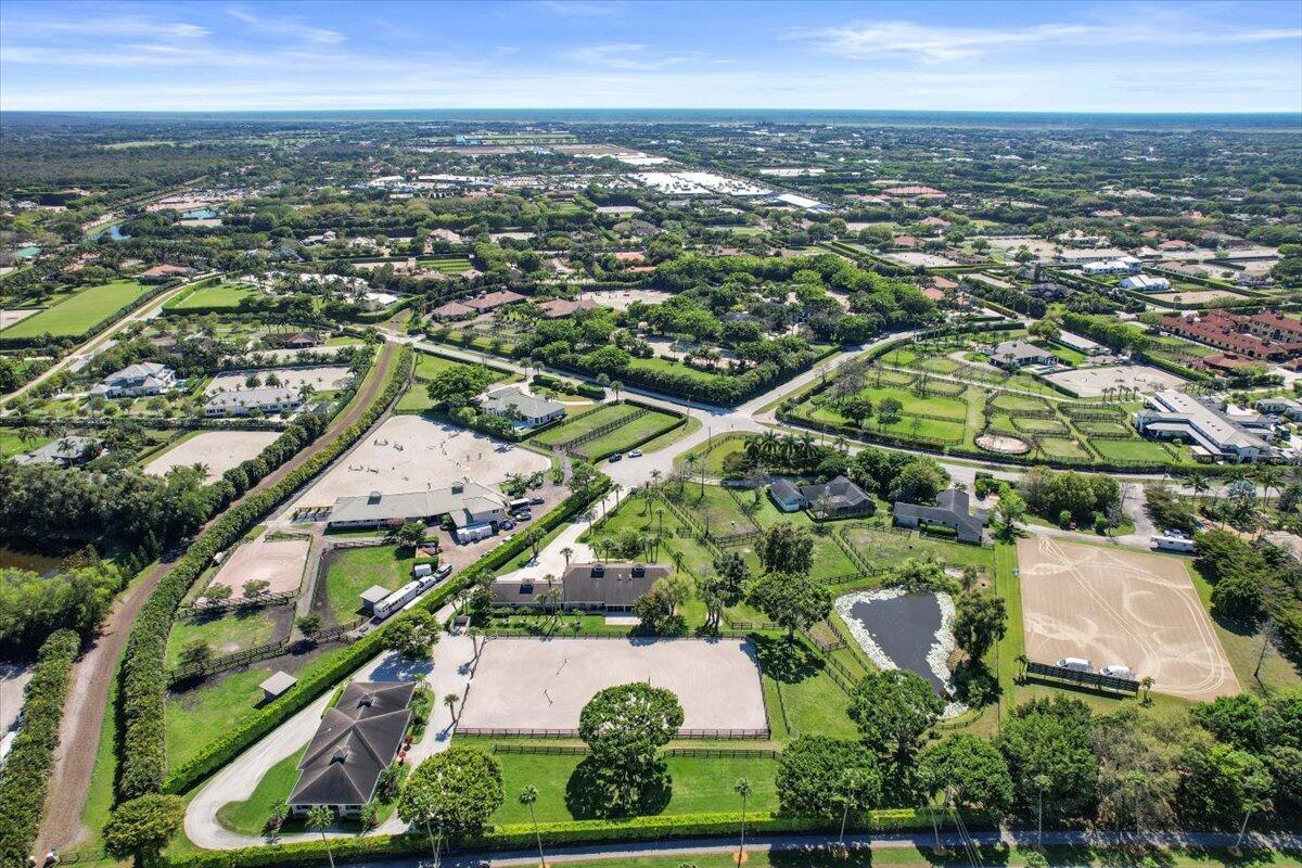 SADDLE TRAIL PARK OF WELL - Residential