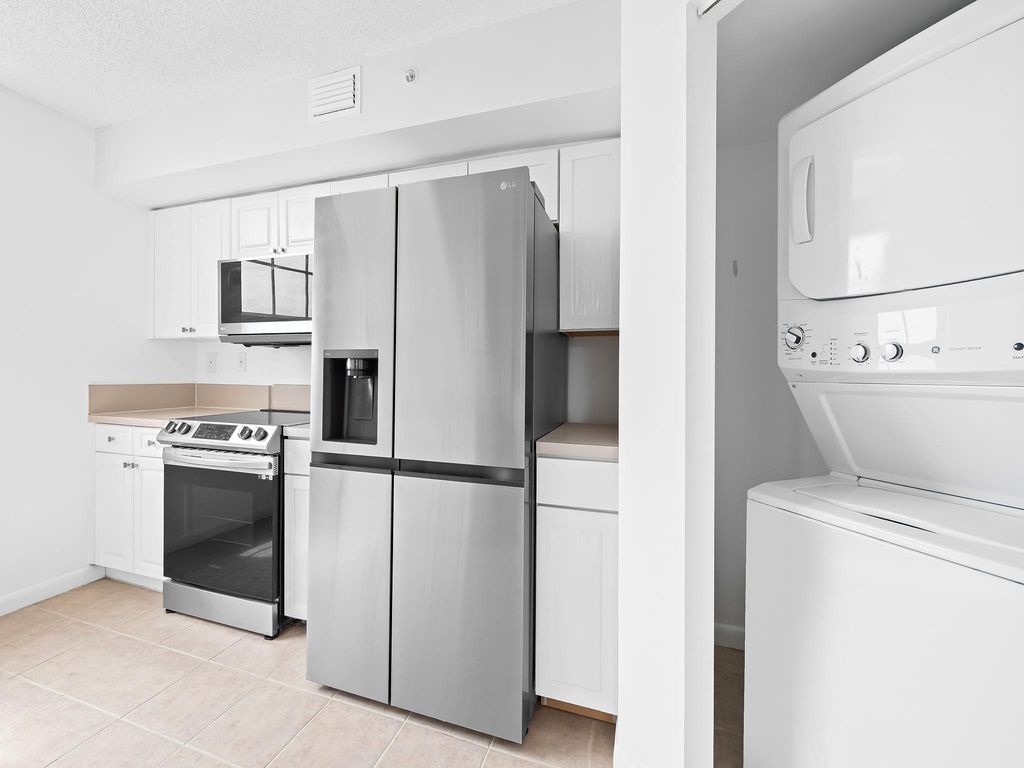 Photo of 520 SE 5th Avenue #2510, Fort Lauderdale, FL 33301 (MLS # F10513719)