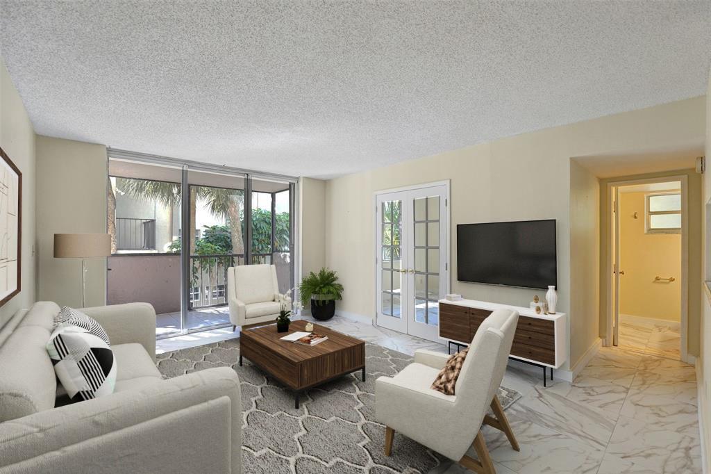 ISLAND CLUB - Residential