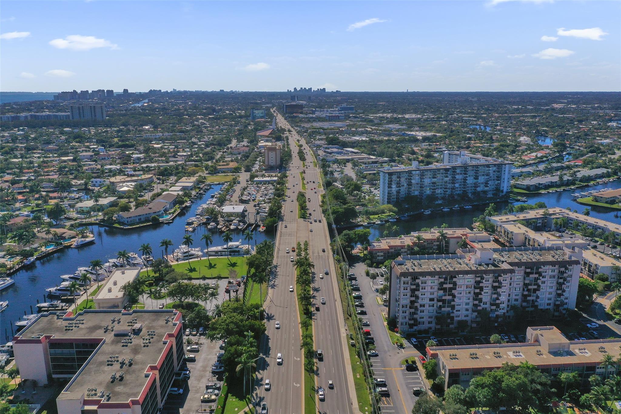 ISLAND CLUB - Residential