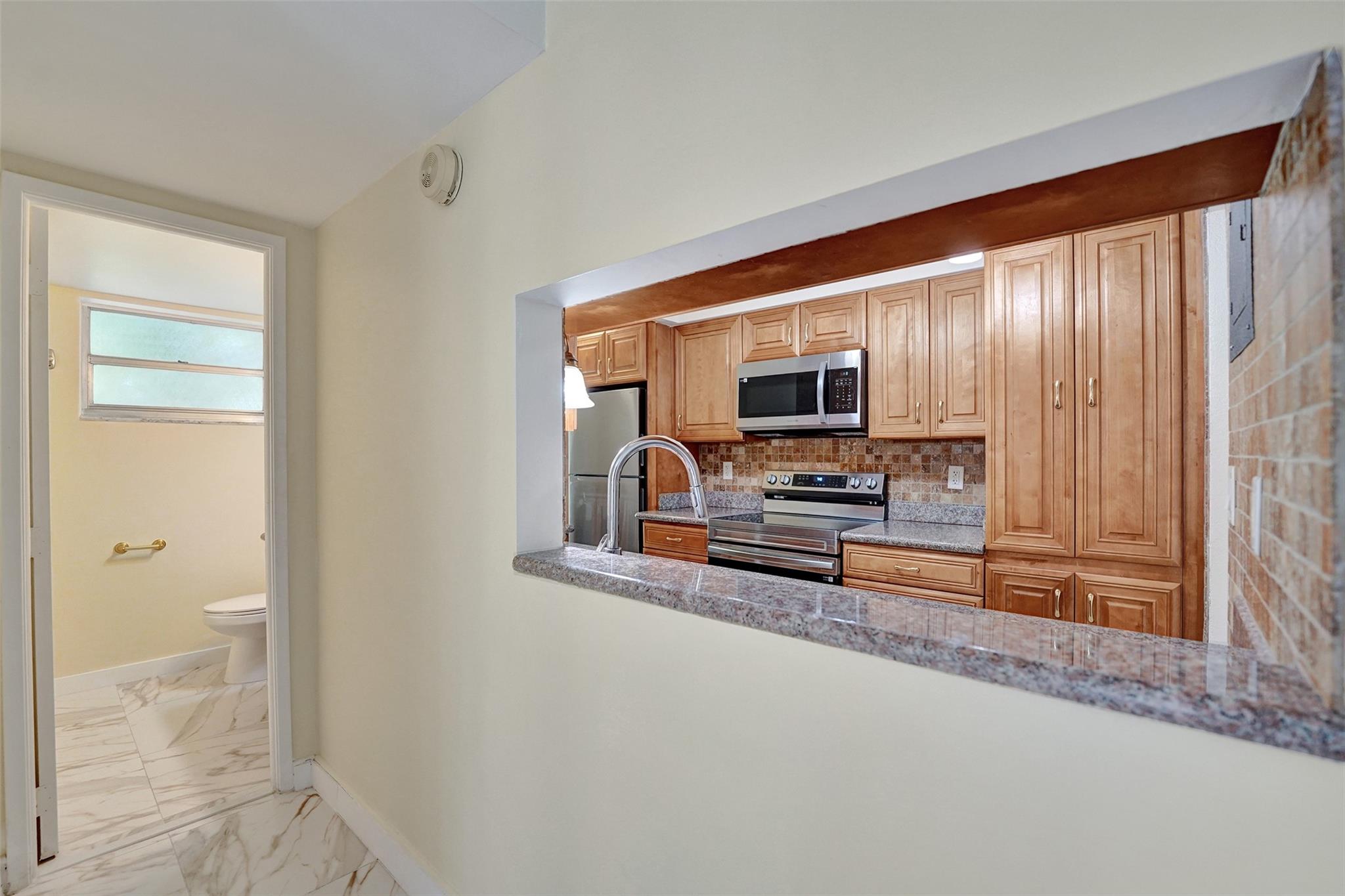 ISLAND CLUB - Residential