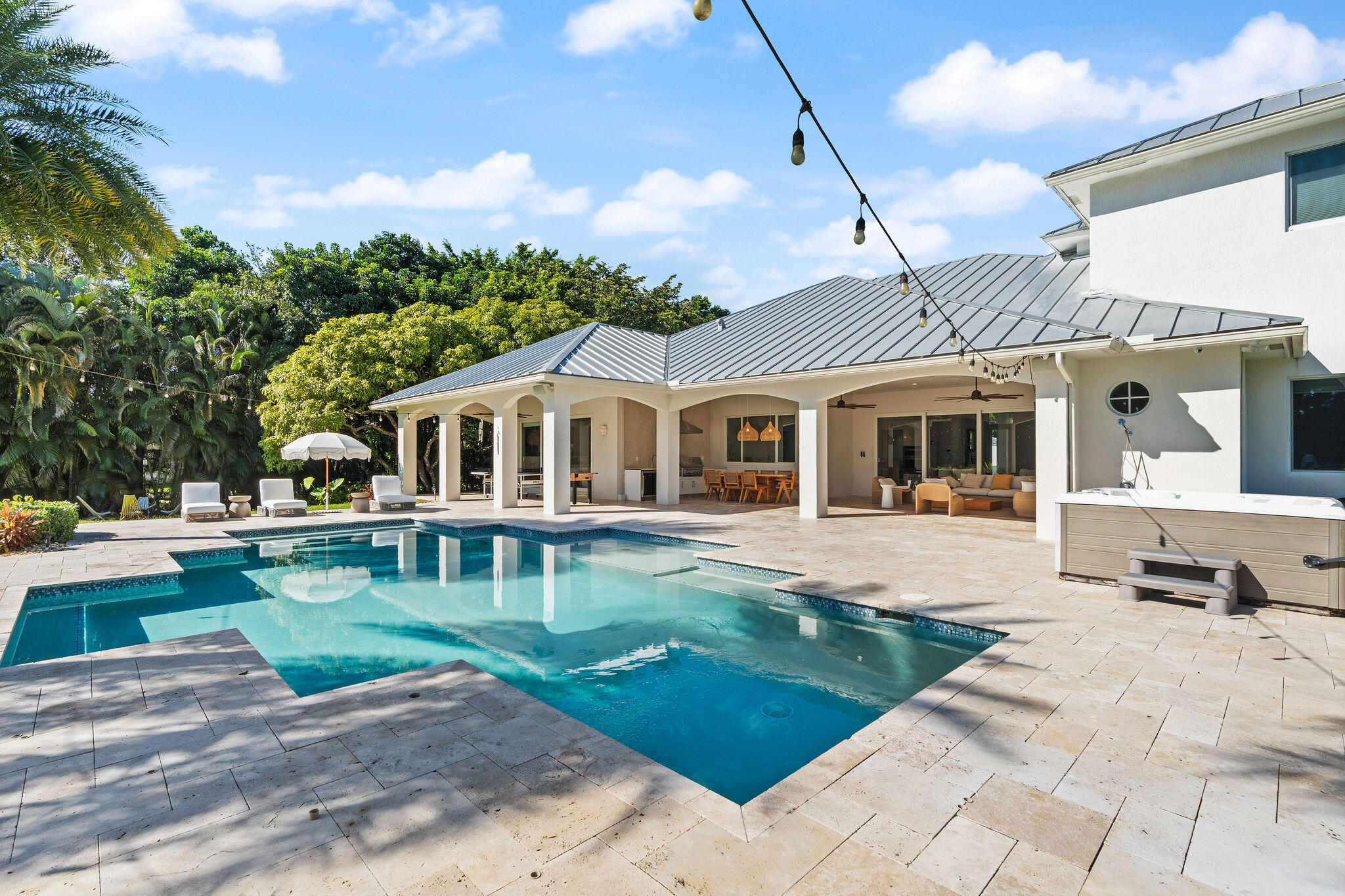 SUNSHINE RANCHES - Residential