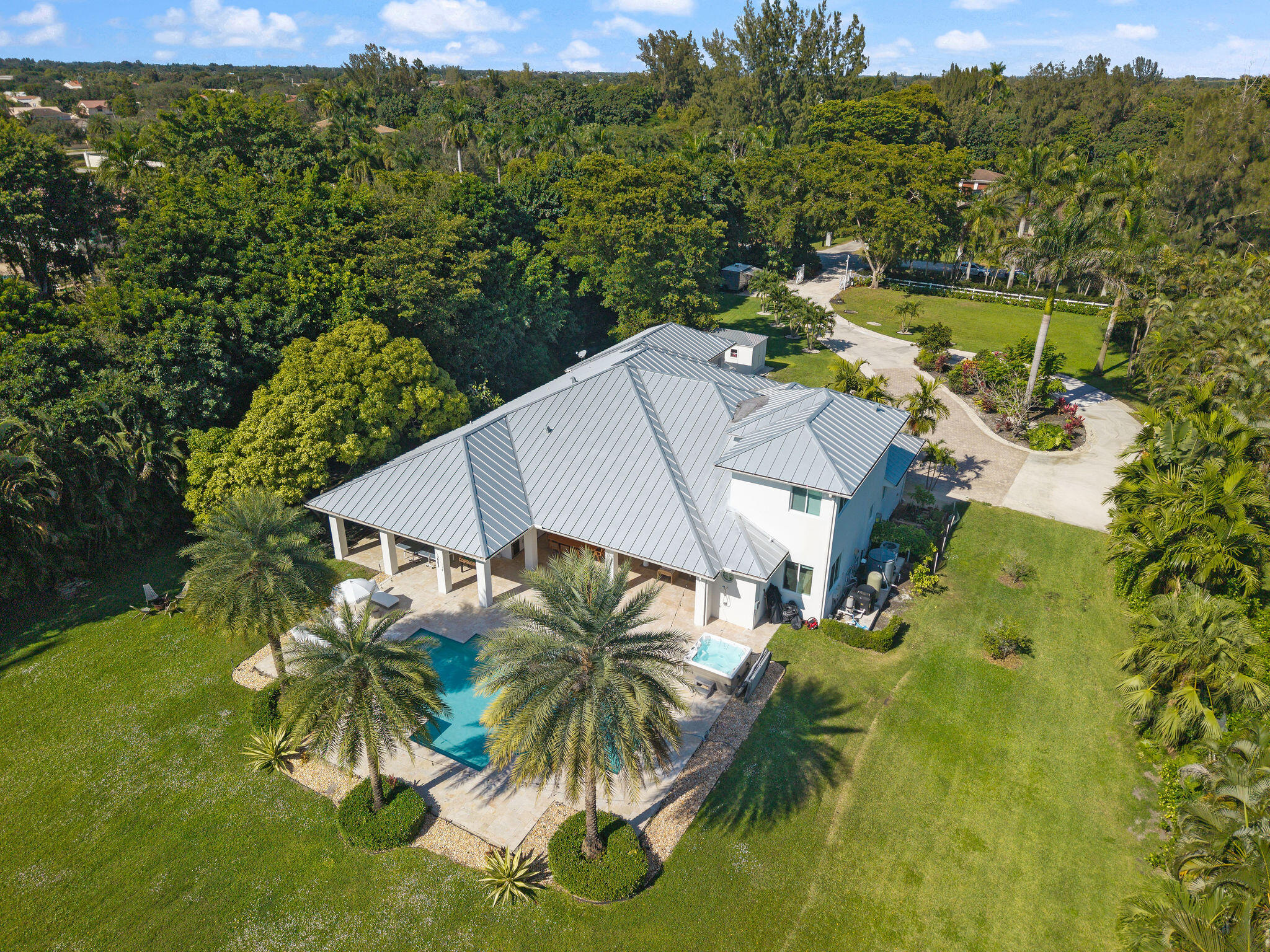 SUNSHINE RANCHES - Residential