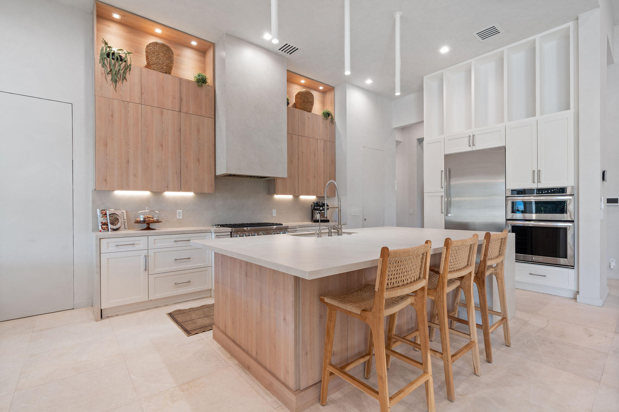 SUNSHINE RANCHES - Residential