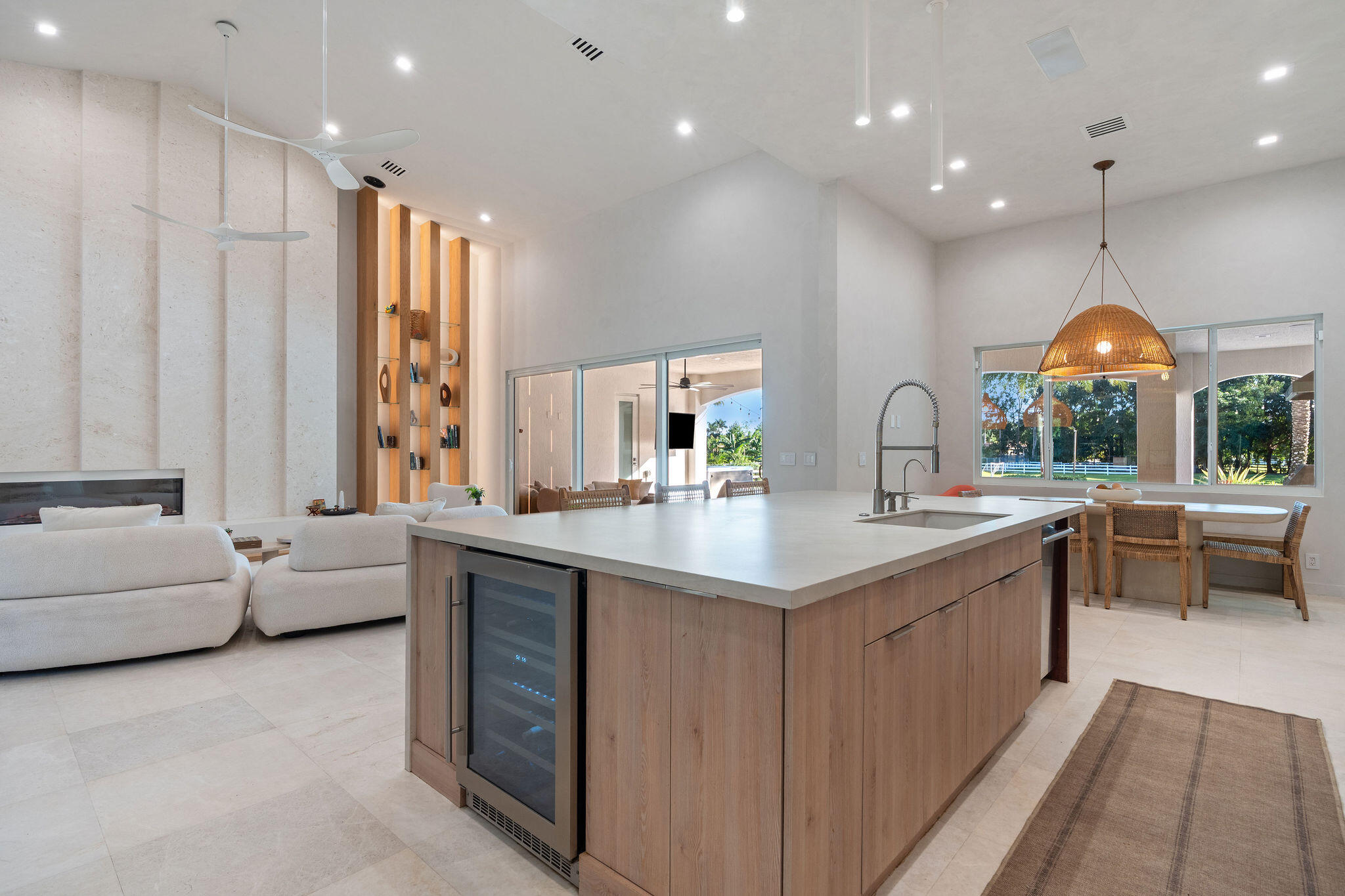 SUNSHINE RANCHES - Residential