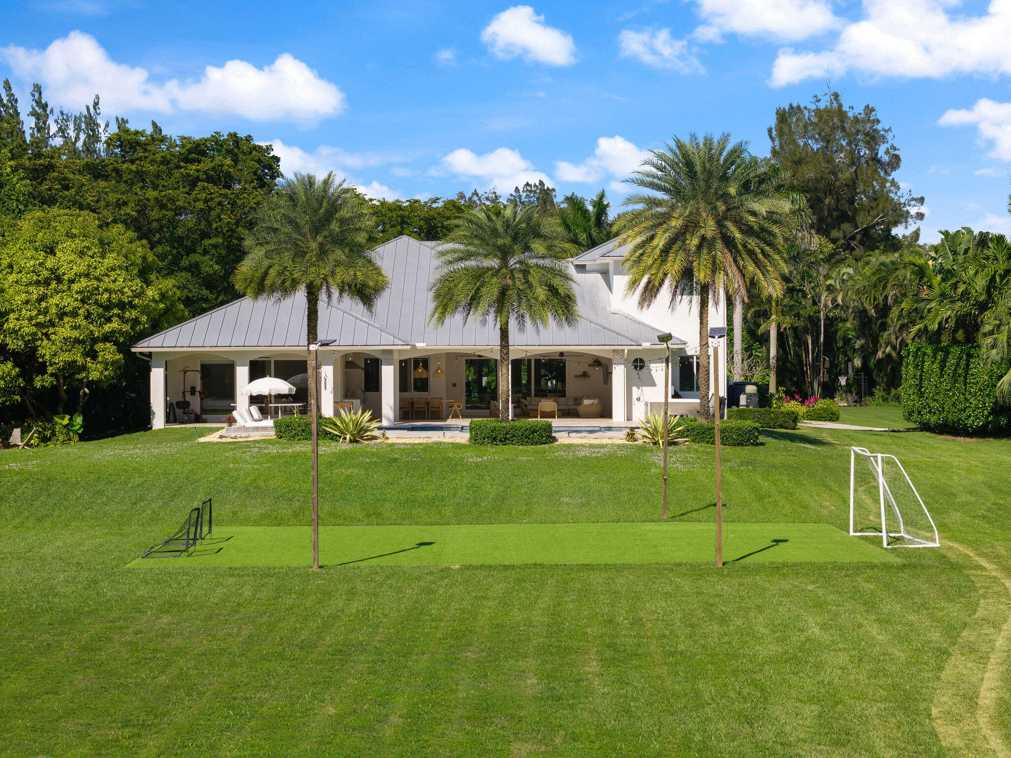 SUNSHINE RANCHES - Residential