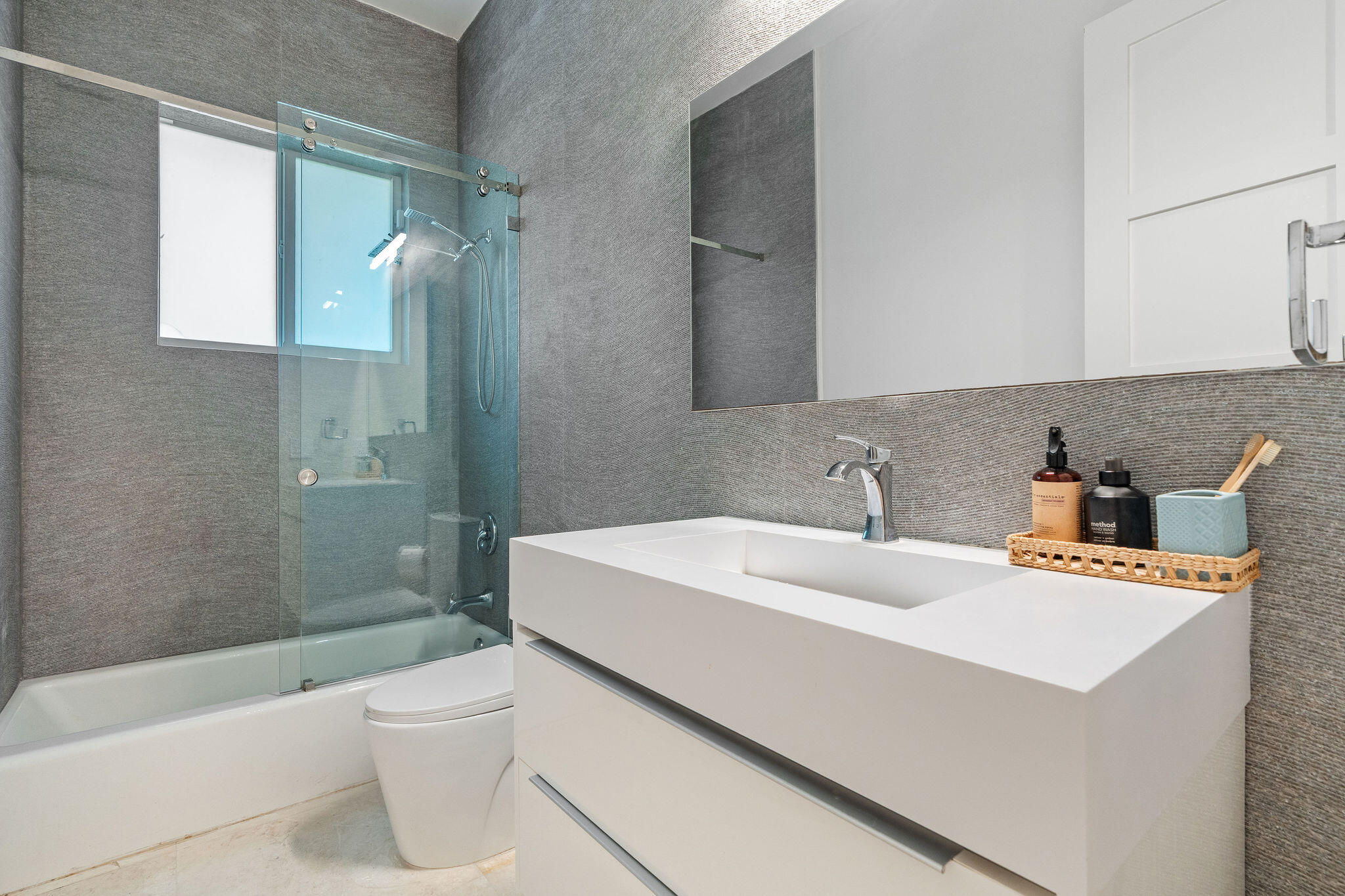 SUNSHINE RANCHES - Residential