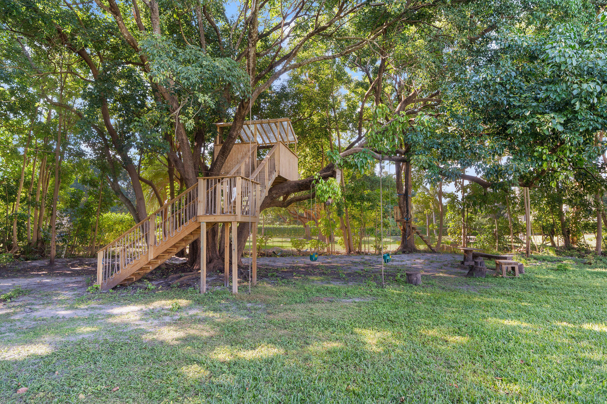 SUNSHINE RANCHES - Residential