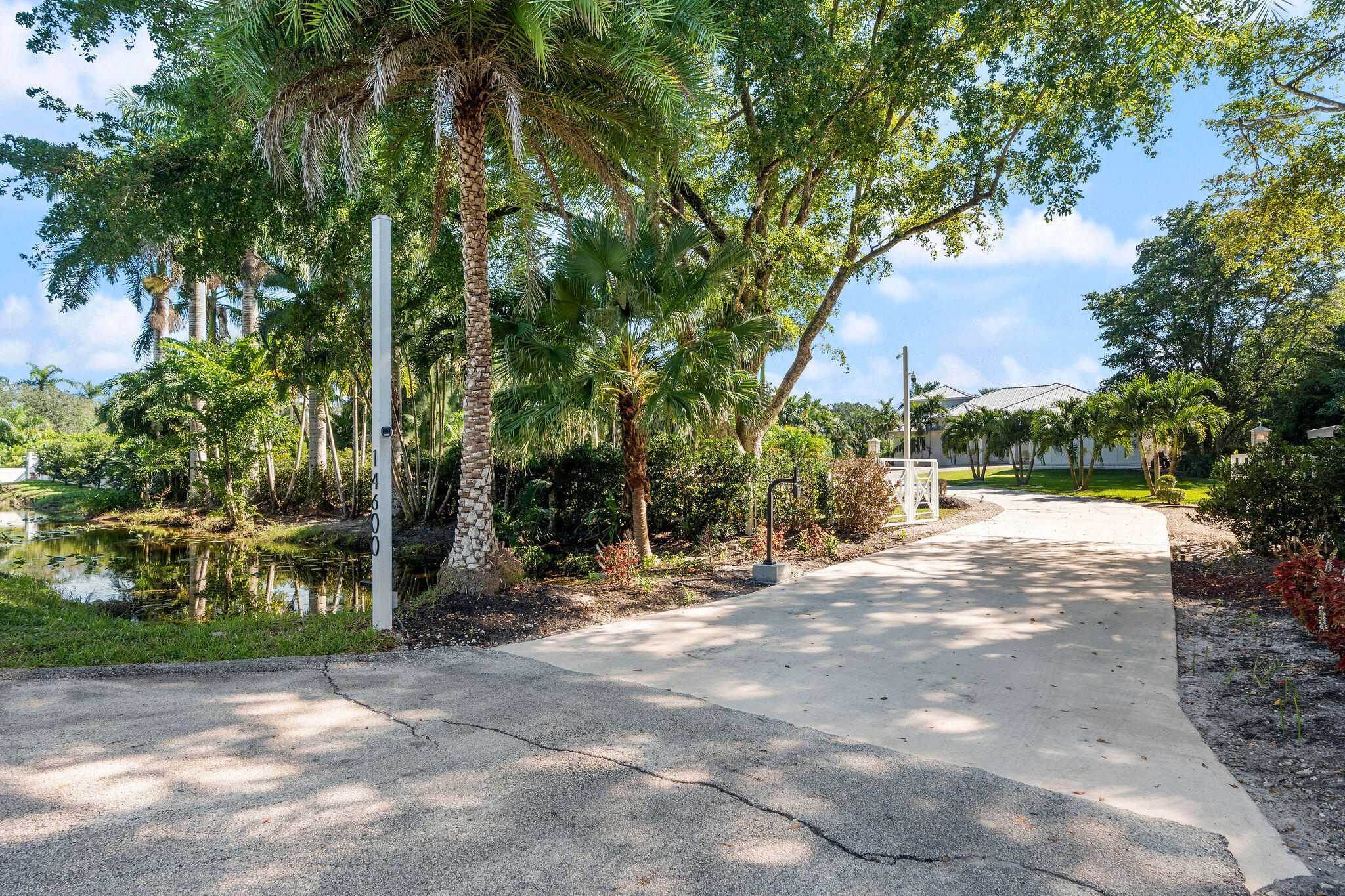 SUNSHINE RANCHES - Residential