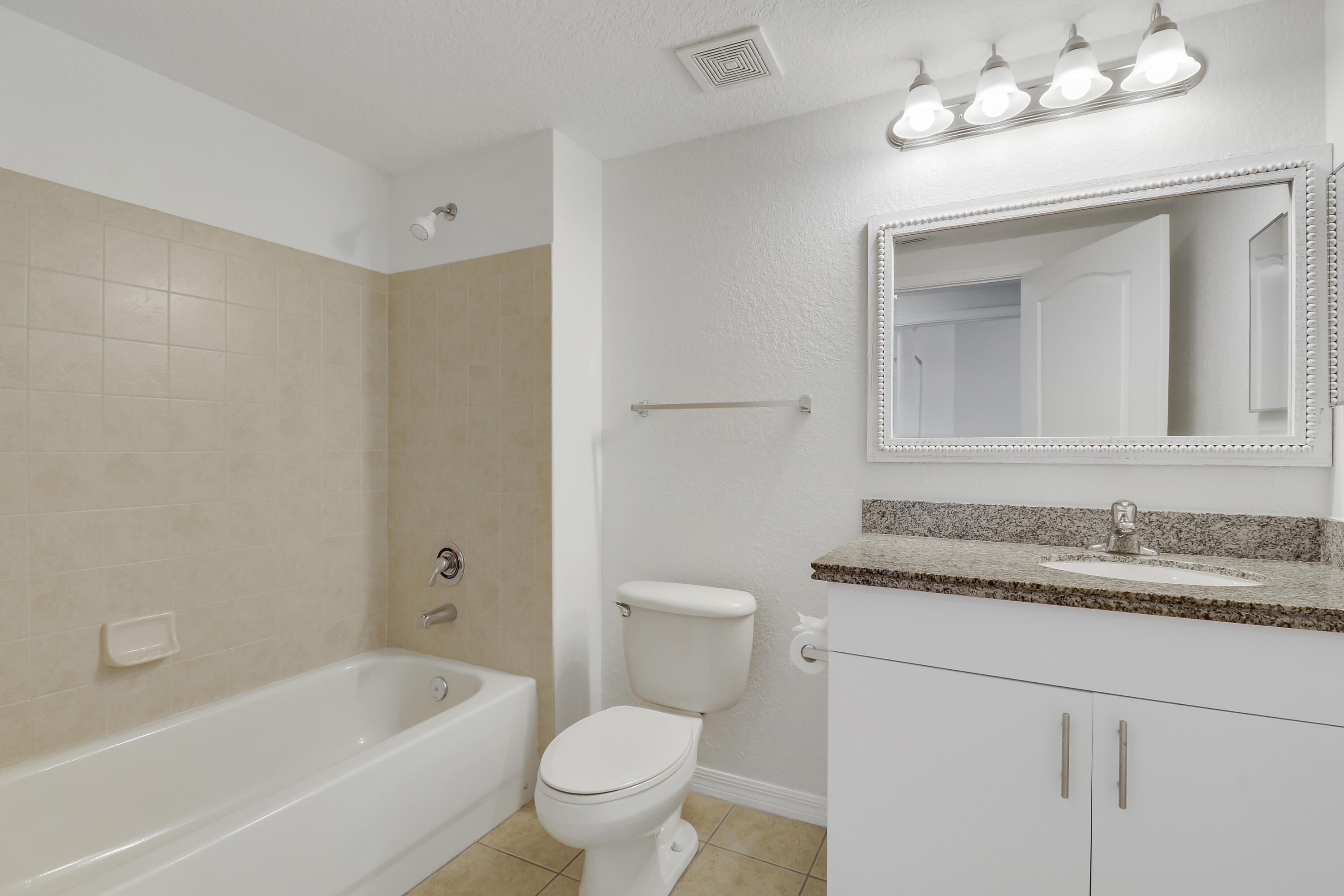 The Belmont at St. Lucie West - Residential