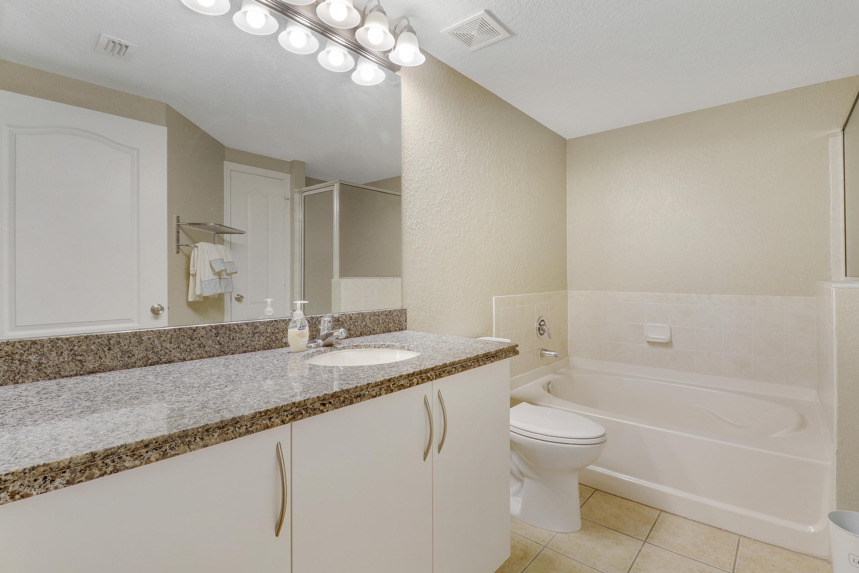 The Belmont at St. Lucie West - Residential