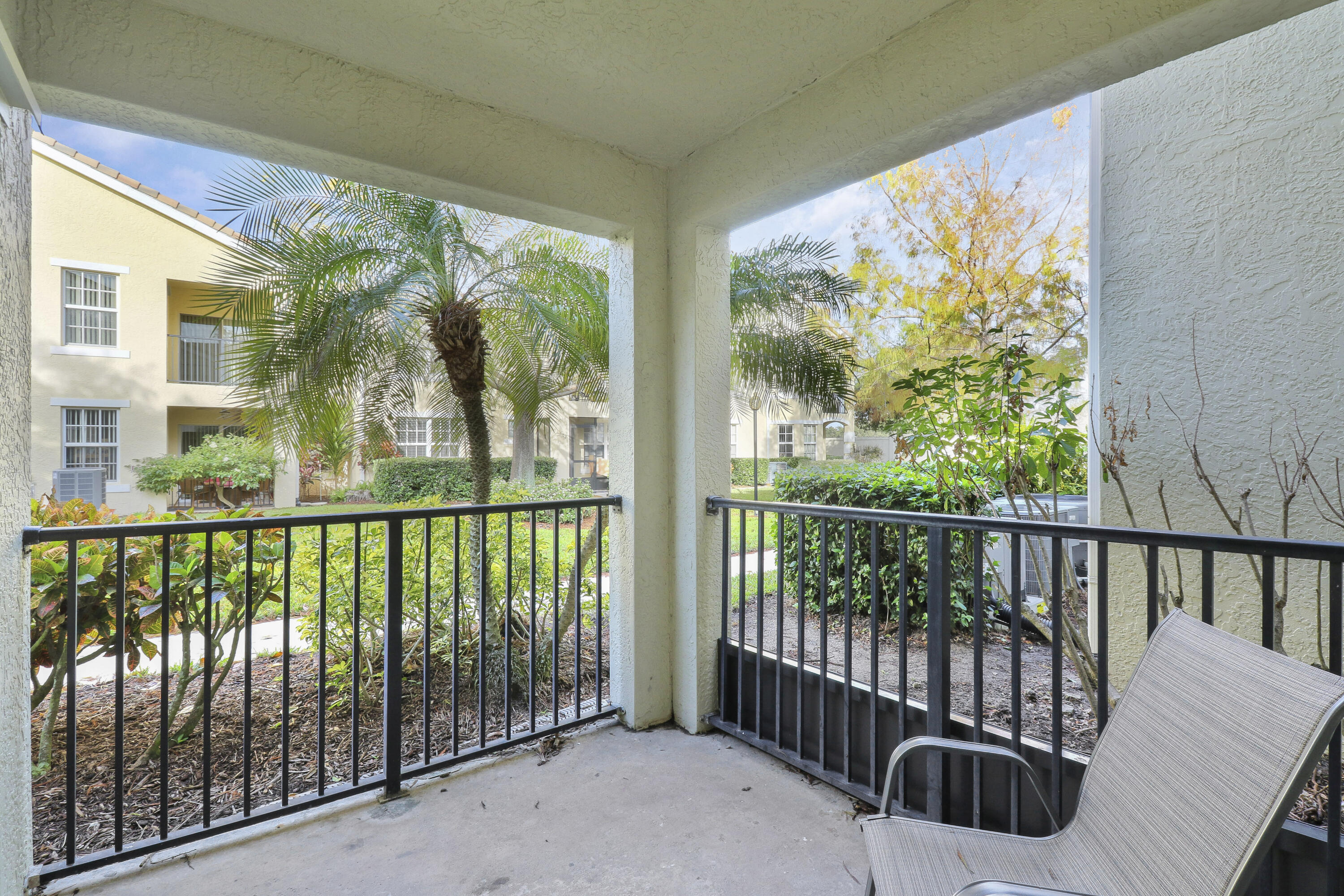 The Belmont at St. Lucie West - Residential